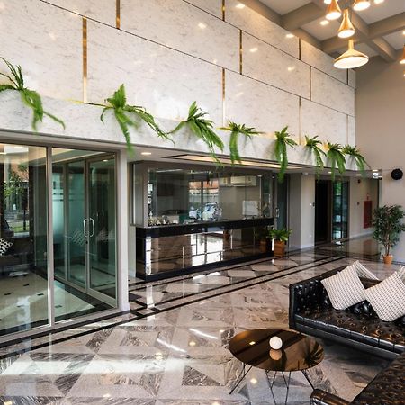 Onpa Hotel & Residence Bangsaen Exterior photo