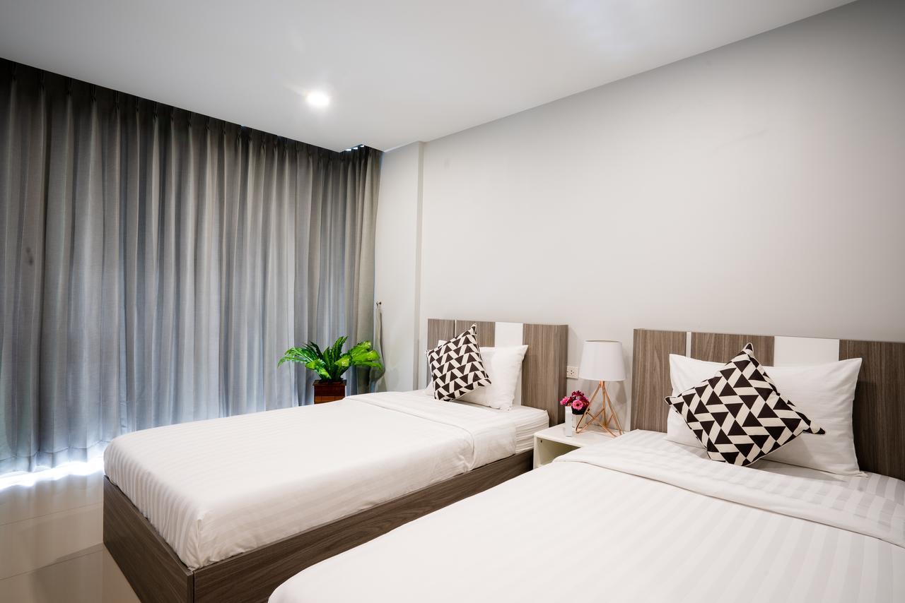 Onpa Hotel & Residence Bangsaen Exterior photo